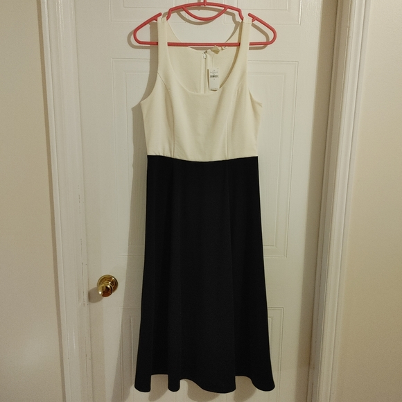 GAP Fit and Flare Midi Tank Ponte Dress NWT - Picture 5 of 9
